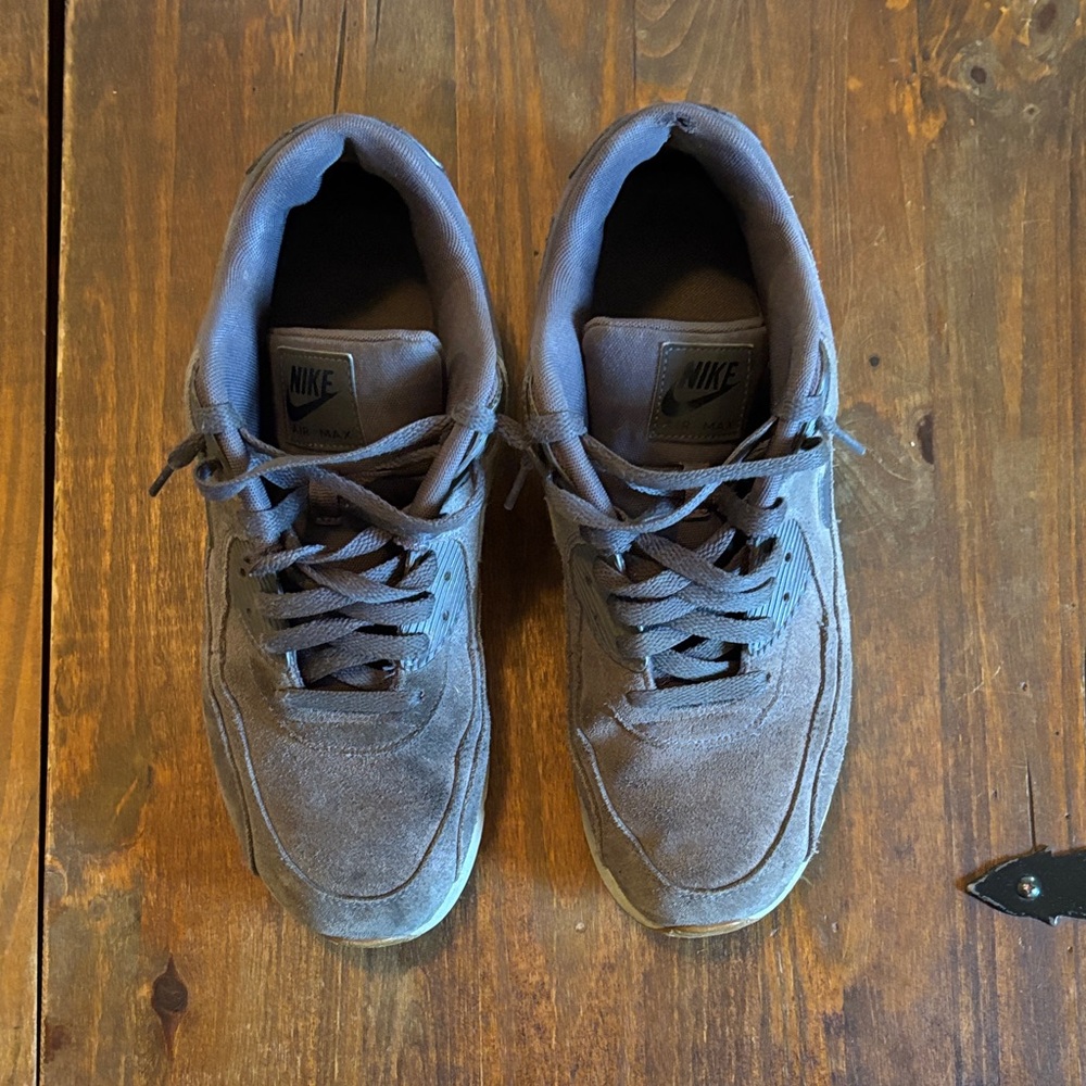 Nike Men's Dark Gray Suede Sneakers
